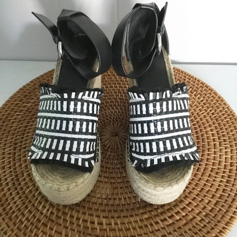 Marc Fisher Black & White Wedge Size 6.5 Espadrilles Shoes